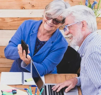 Easy Tech for Older People