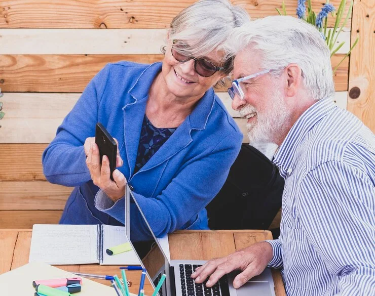 Easy Tech for Older People